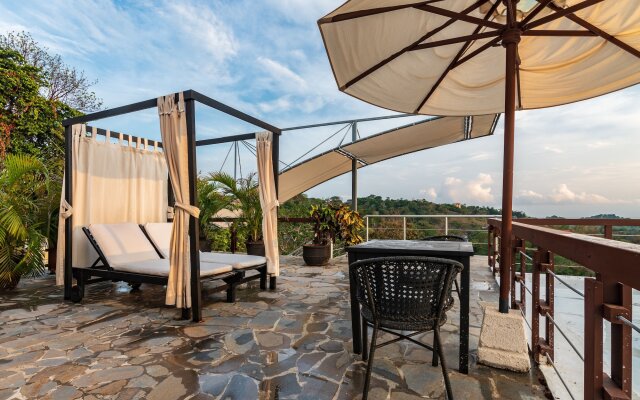 Gaia Hotel And Reserve 