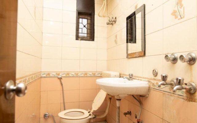 Hotel Darpan Palace