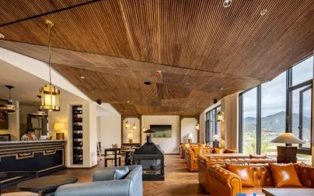Ozz·nice5·Time Absolution Resort Hotel (Kangding Xinduqiao Branch)