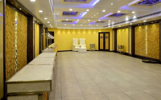 OYO 5777 The President Hotel