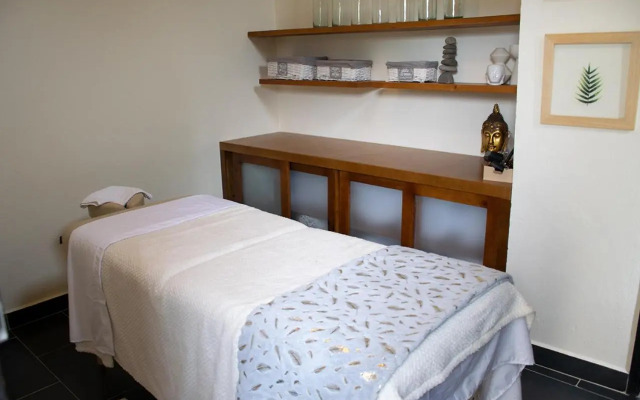 Fincas Panaca H10 - Luxury Villa with Pool & Jacuzzi