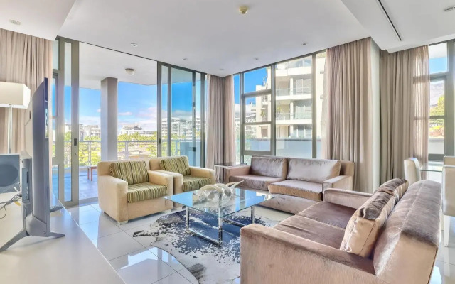 Lawhill Luxury Apartments - V & A Waterfront