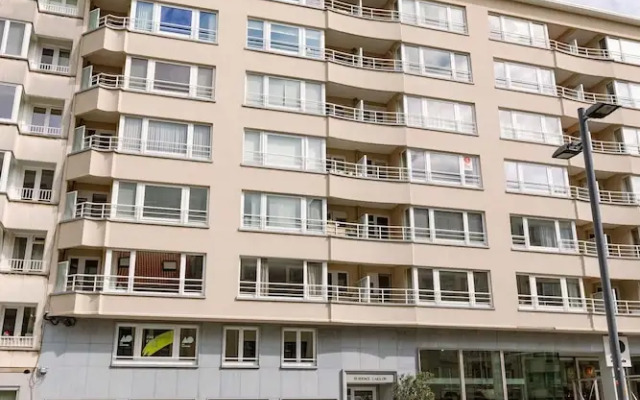 Trendy Apartment for 4 at 200m From the Coastline