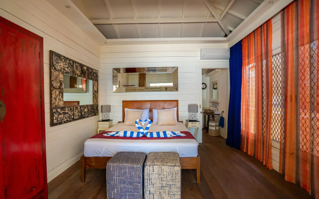Villa Matahari Terbenam – Guest Rooms – Mataram