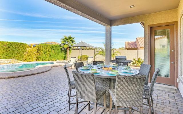 Outdoor Oasis in Goodyear: Stay & Play!