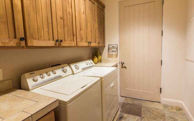 Lava Falls at Entrada Vacation Rentals