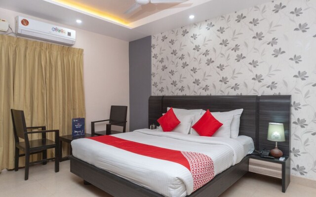 OYO 14872 Annamalai Residency