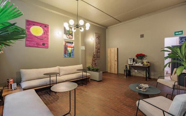 The Somos Flats Laureles