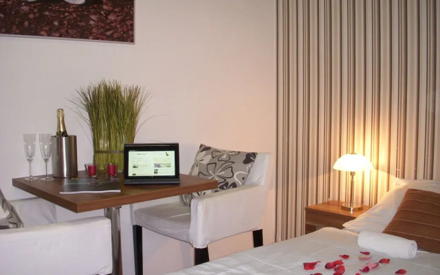 Rezidence Fami De Luxe Design