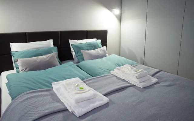 PAULOVE Apartments