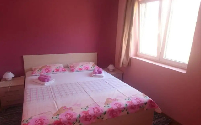 Apartments Olga Tivat