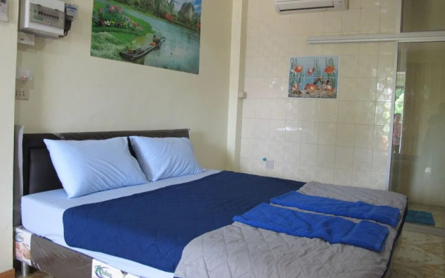Plaifah Bungalow Koh Sichang