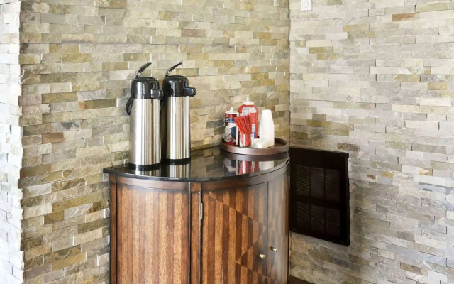 Baymont Inn & Suites by Wyndham Columbus near OSU
