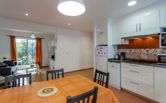 Apartment in the old town with terrace