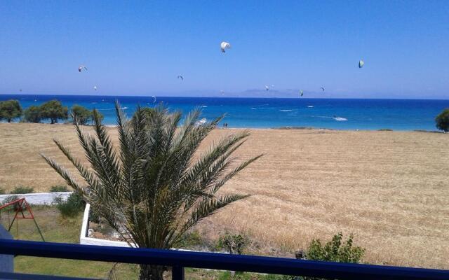 Отель Nirvana Beach 