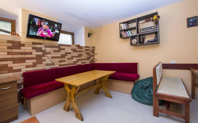 Yerevan Hostel