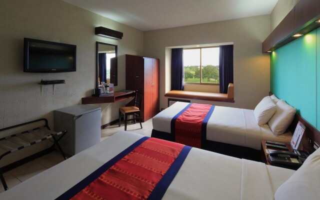 Microtel Inn & Suites By Wyndham Eagle Ridge