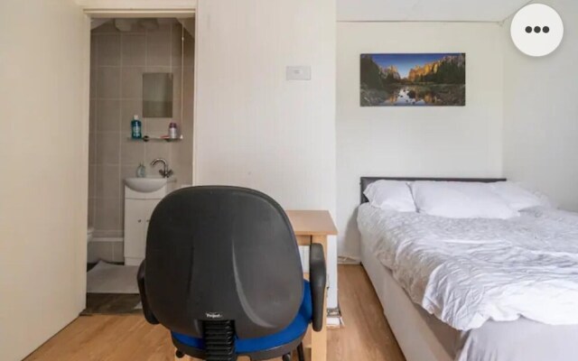 Medway Luxury Retreat Free Parking Free Wi-fi