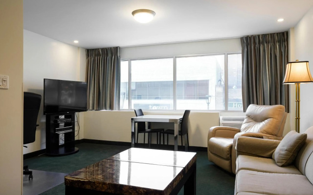 The Business Inn