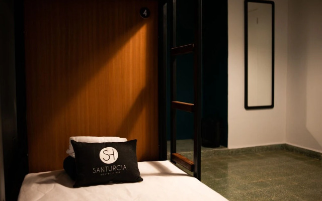 Santurcia Hostel - Adults Only