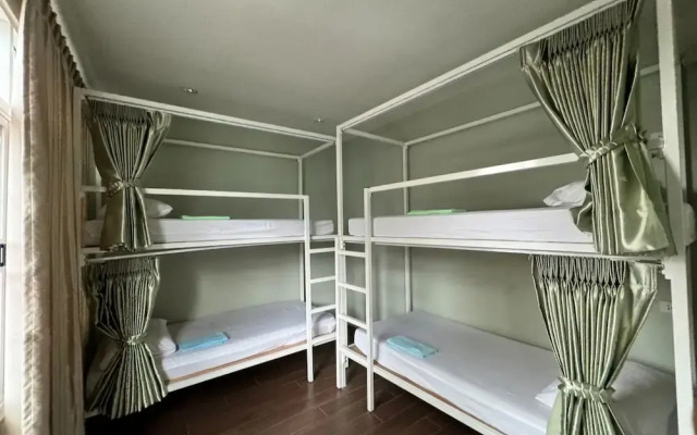 Baanpin Hotel and Cafe