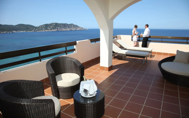 Invisa Hotel Club Cala Verde