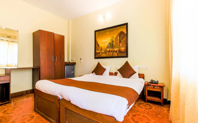 OYO 1270 Hotel La Vaiencia Beach Resort