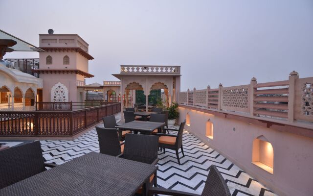 Haveli Dharampura & Golden Haveli- UNESCO awarded Boutique Heritage Hotel