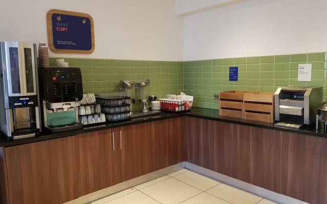 Holiday Inn Express Wakefield
