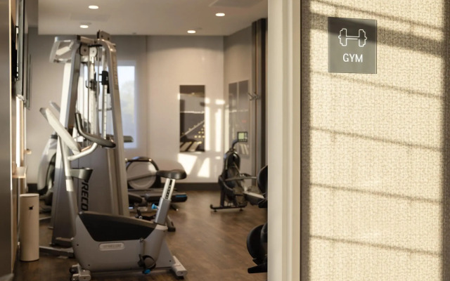 Holiday Inn Eindhoven Airport by IHG