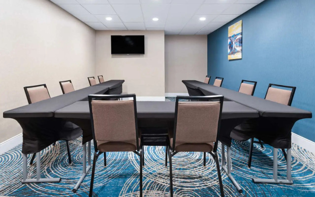 Hampton Inn & Suites Hershey