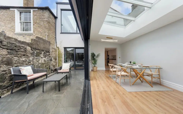 19 Heytesbury Street
