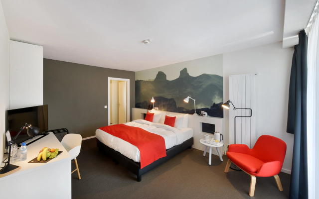 Home Swiss Hotel