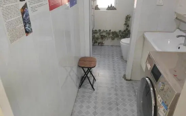 Ruiyu Guesthouse (Luoyang Longmen High-speed Railway Station)