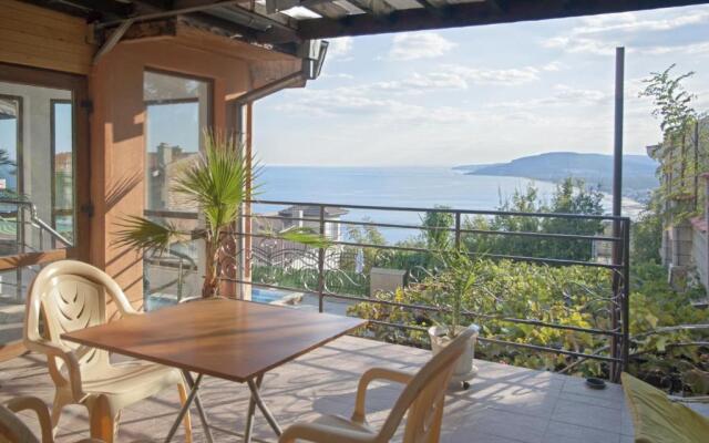 Villa Albena Bay View