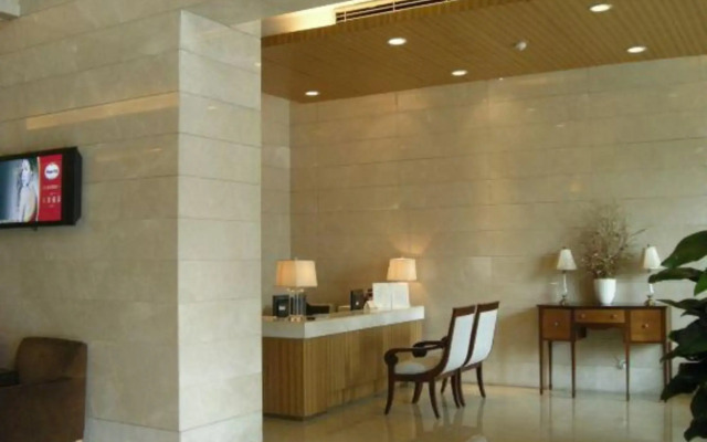Lejia EAC International Apartment Hotel
