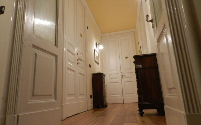 Etnea suite 668