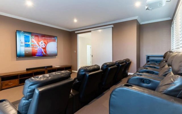 Malibu Beach House @ Corporate Boardies