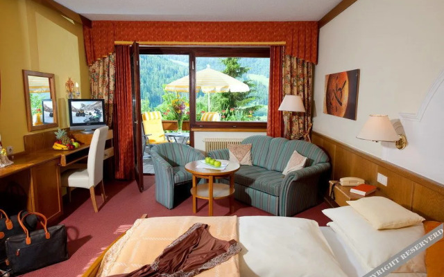 Wohlfühl & Genusshotel Felsenhof - Ihr 4* Hotel In Bad Kleinkirchheim, Kärnten