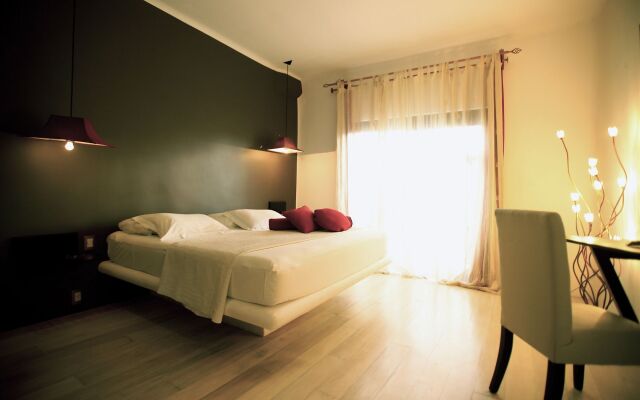 Kinbe Deluxe Boutique Hotel