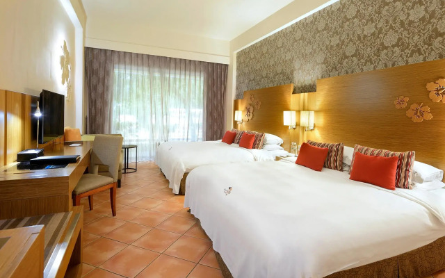 Chateau Beach Resort