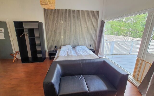 Systra Hotel Apartments Sjøholt