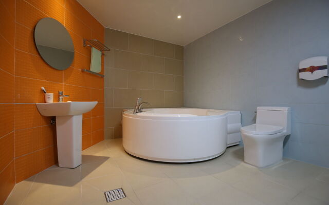 R.I Spa Hotel