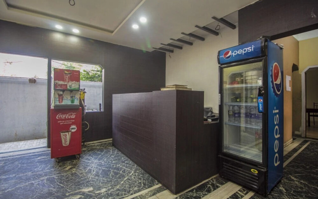 Sudhriti Hotel By OYO Rooms