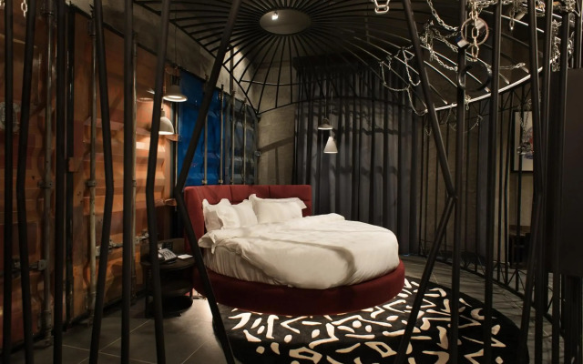 Vangohh Eminent Hotel & Spa