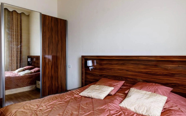 Large 5 bedroom VIP Villa 2