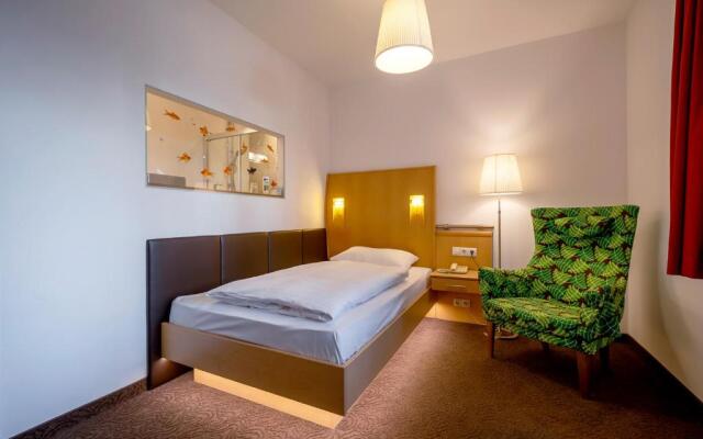 Strandhotel Alte Donau