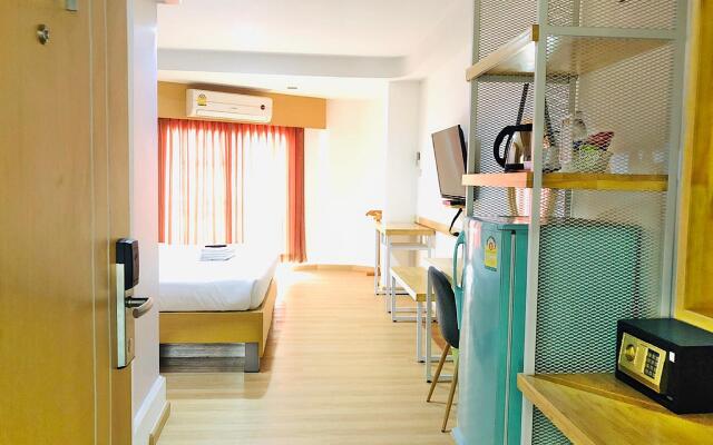 Ingnaam Hotel