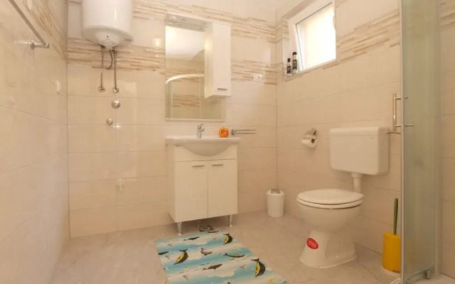 Apartment 1638