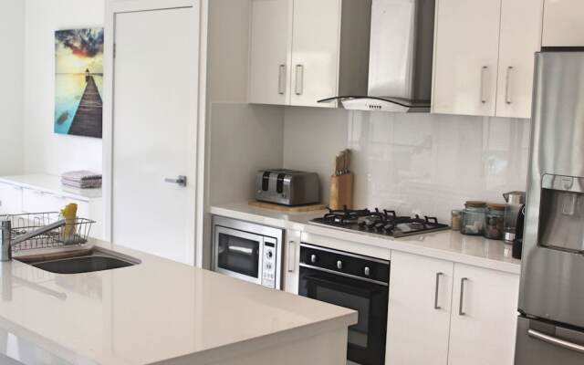 The Shae Luka Private Apartment